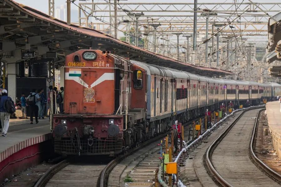 mumbai-local-train-murder.png