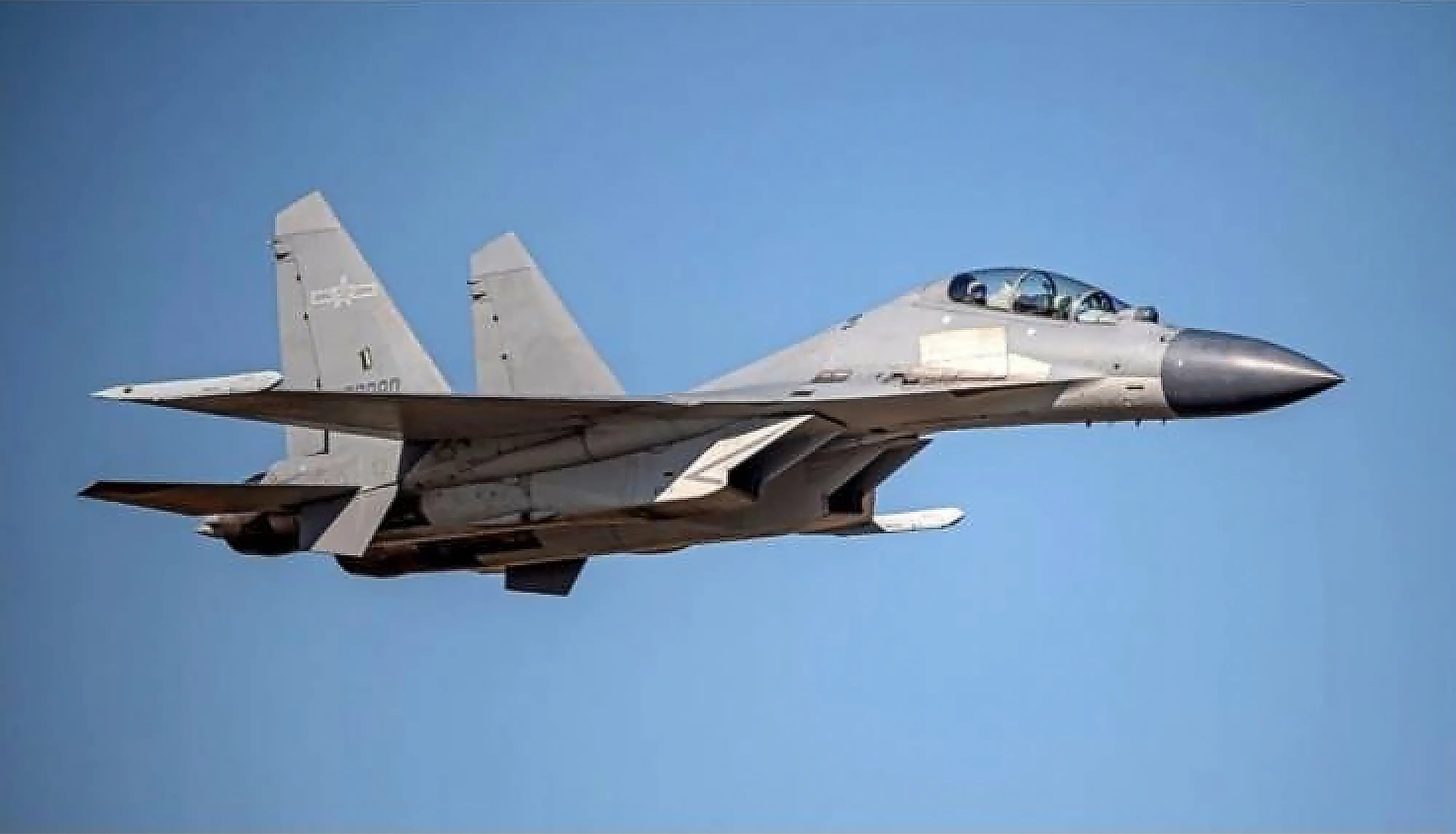 Chinese PLA J-16 fighter jet | AP