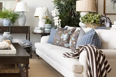 5 throws that belong in every well-styled home