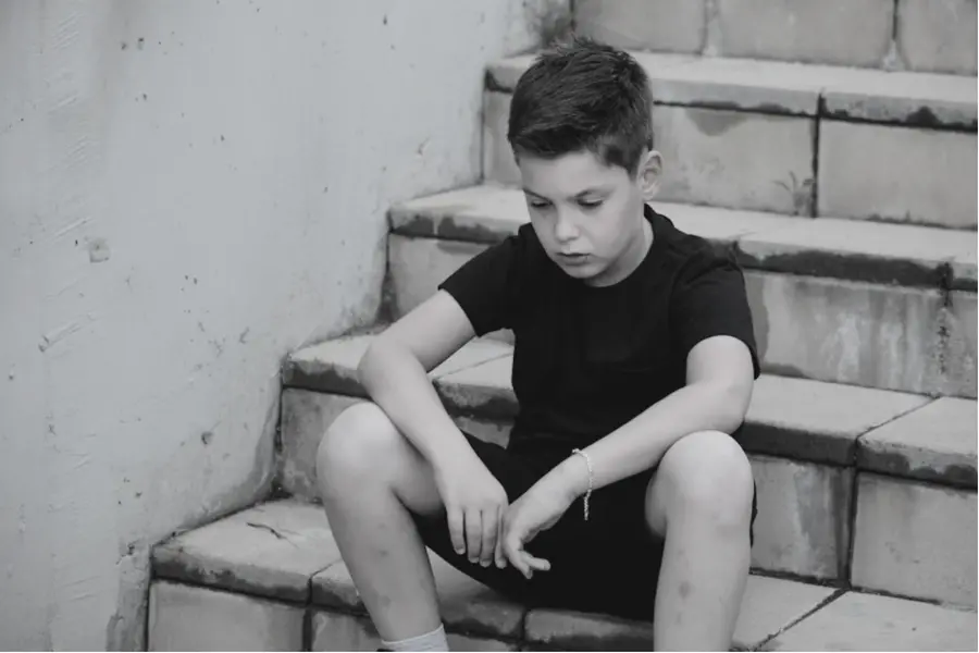 Signs your child has FOMO and simple ways parents can help them feel included again