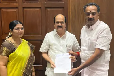 Another resignation hits AIADMK as Vijayabhaskar steps down; sixth leader to leave since polls