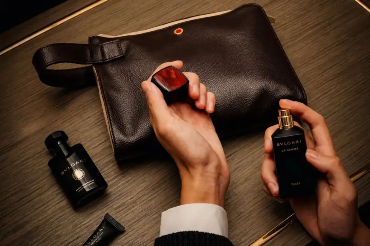 Emirates' new Bvlgari travel kits bring luxury to the skies.