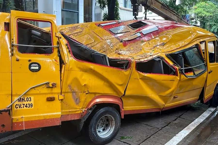 Mumbai-Bus-Accident