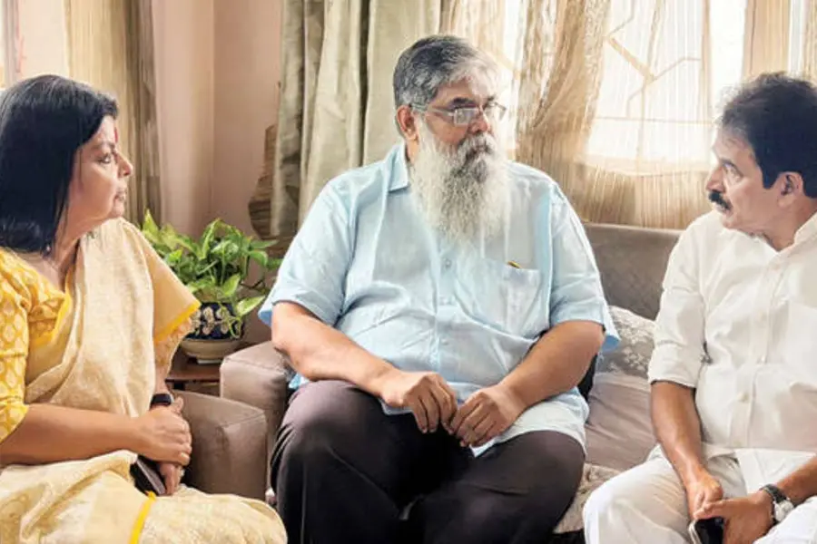 പ്രതിഷേധം ഫലം കണ്ടു; രാജഗോപാലിന്റെ പാസ്പോർട്ട് പ്രിന്റിങ്ങിനുവിട്ടു