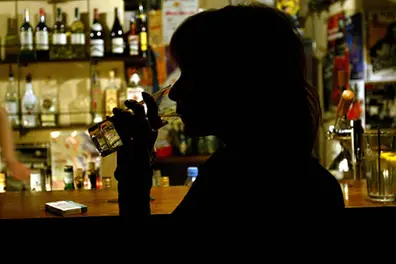 When women drink, the different price of the same poison