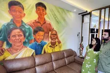 ‘അവര് പറഞ്ഞതുപോലെ കളിപ്പാട്ടങ്ങൾ വെക്കാൻ ഇടമായി’; ഓർമകളുമായി അനീഷും സയനയും പുതിയവീട്ടിൽ