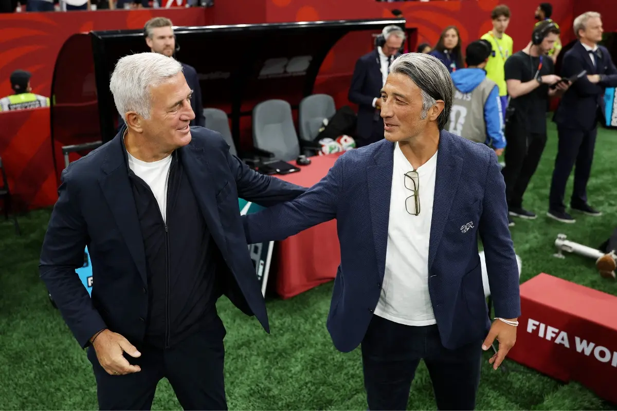 Vladimir Petkovic, Head Coach of Algeria, and Murat Yakin, Head Coach of Switzerland | Photo: Getty Images via AFP