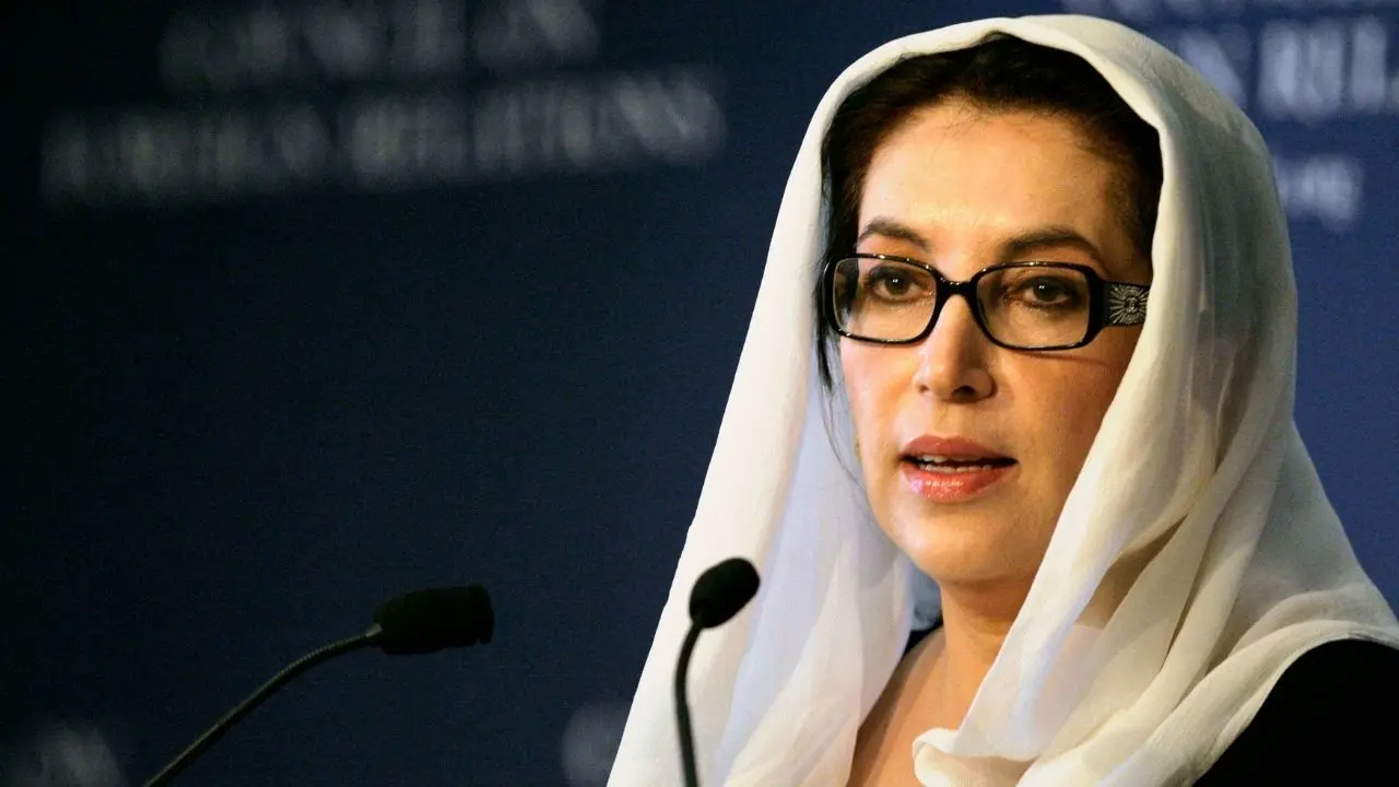 ബേനസീർ ഭൂട്ടോ | Photo: AP