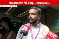 വാതിൽ അടച്ചു തന്നെ!! ജോലിക്ക് കയറാനാകാതെ പൊരിവെയിലത്ത് നിന്ന് ഗർഭിണികൾ അടക്കമുള്ള ജീവനക്കാർ