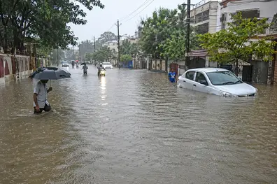 Monsoon chaos in Raipur: Heavy rain submerges homes, roads waterlogged