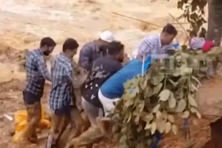 Meppadi tunnel landslide: Engineer supervising construction works among 6 missing