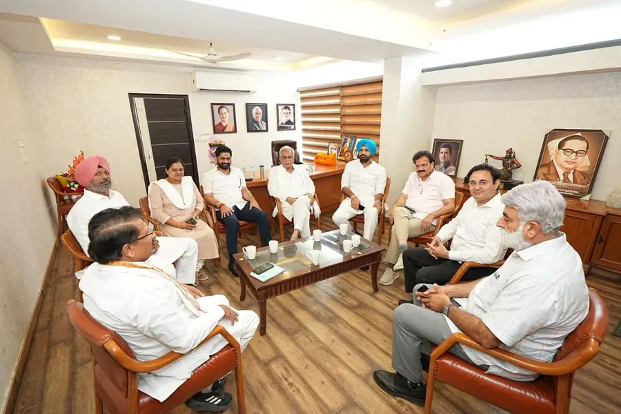 Punjab Congress infighting lingers on; Baghel's dialogue continues amid Channi camp pressure