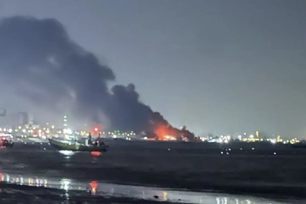 Iran's Shahid Haghani port in Bandar Abbas is ablaze after a series of US airstrikes | Photo: @Osinttechnical on X