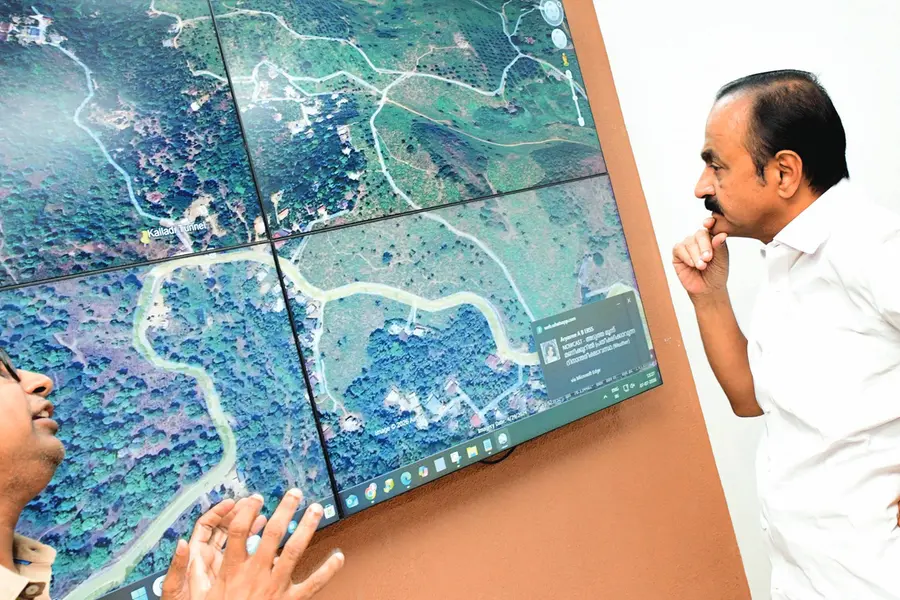 Kerala CM heads to Kalladi landslide site as pre-disaster safety alerts come under scanner