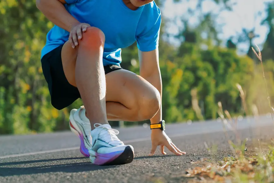 Cracking joints, back pain, and bone pain: Why young adults shouldn't ignore these symptoms