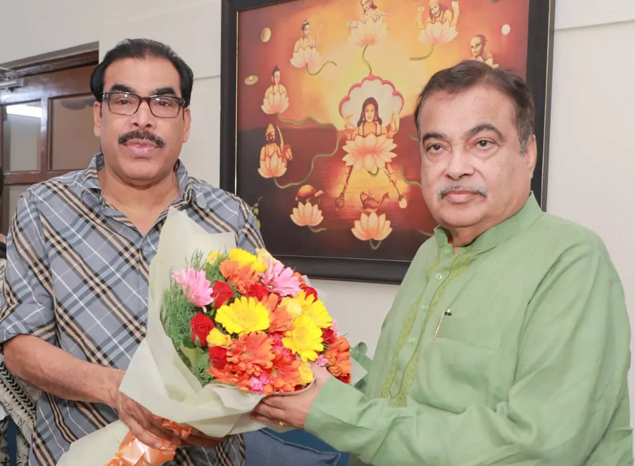 When Kerala PWD Minister P K Basheer visited Union Minister of Road Transport and Highways Nitin Gadkari