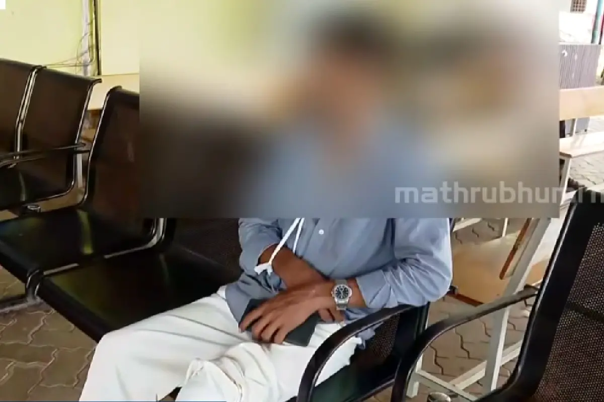 പരിക്കേറ്റ വിദ്യാർഥി | Photo: Screengrab/Mathrubhumi News
