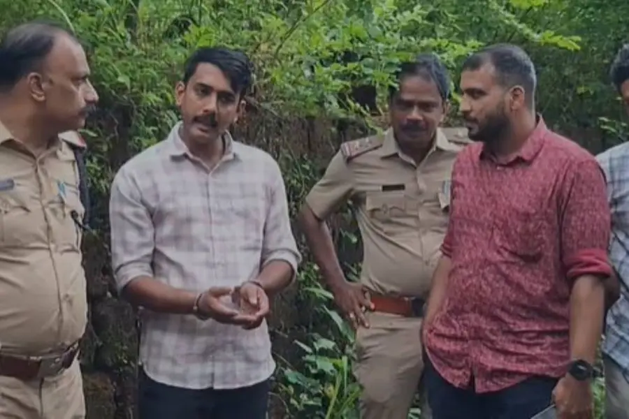 ബൈക്കിലെത്തി വഴിചോദിക്കും, കഴുത്തിലെ സ്വർണം പൊട്ടിച്ച് കടക്കും; വയോധികയുടെ മാല കവർന്നയാൾ പിടിയിൽ