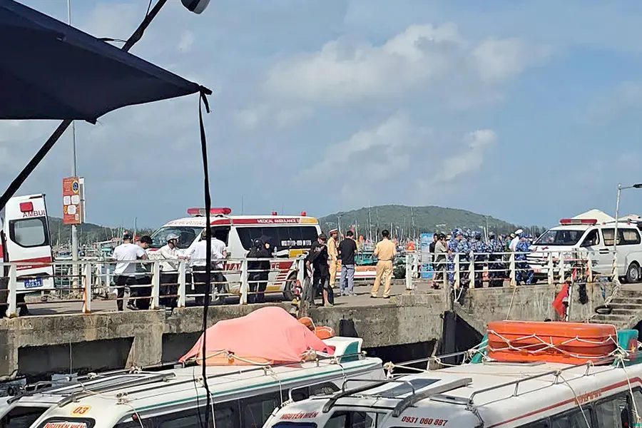 വിയറ്റ്നാം ബോട്ട് ദുരന്തത്തിൽ 15 ഇന്ത്യക്കാർക്ക് ദാരുണാന്ത്യം: അനുശോചിച്ച് പ്രധാനമന്ത്രി | ദൃശ്യങ്ങൾ