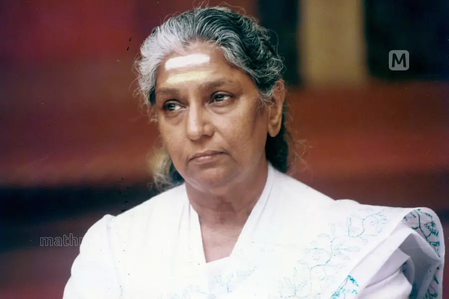 വാസന്തപഞ്ചമിനാളിൽ കിനാവുകണ്ട് കാത്തിരുന്ന കാമിനിമാർ എത്രയോ! ജാനകി, പ്രണയാനുരാഗത്തിന്റെ ശബ്ദം