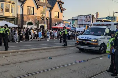 Toronto shooting leaves 2 dead, 6 injured near Salsa on St Clair festival; gunman on the run