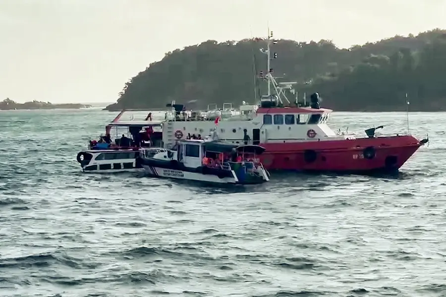 Vietnam boat accident