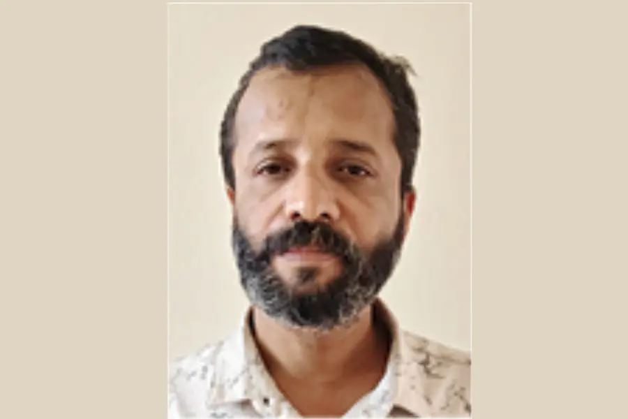 യൂട്യൂബറെ അറസ്റ്റുചെയ്തു, രാത്രി പോലീസ് സ്റ്റേഷനുമുന്നിൽ സംഘർഷം; പോലീസുകാരന് പരിക്ക്