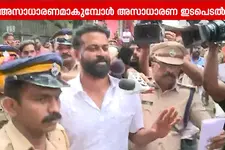 കാപ്പ ചുമത്തി ജയിലിലടച്ച BJP കൗൺസിലർക്ക് ജയിലിൽ സത്യപ്രതിജ്ഞ ചെയ്യാൻ ഹൈക്കോടതി അനുമതി