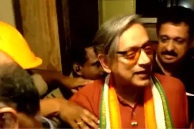 Shashi Tharoor trapped in Thiruvananthapuram hotel lift, rescued after 15 minutes | WATCH