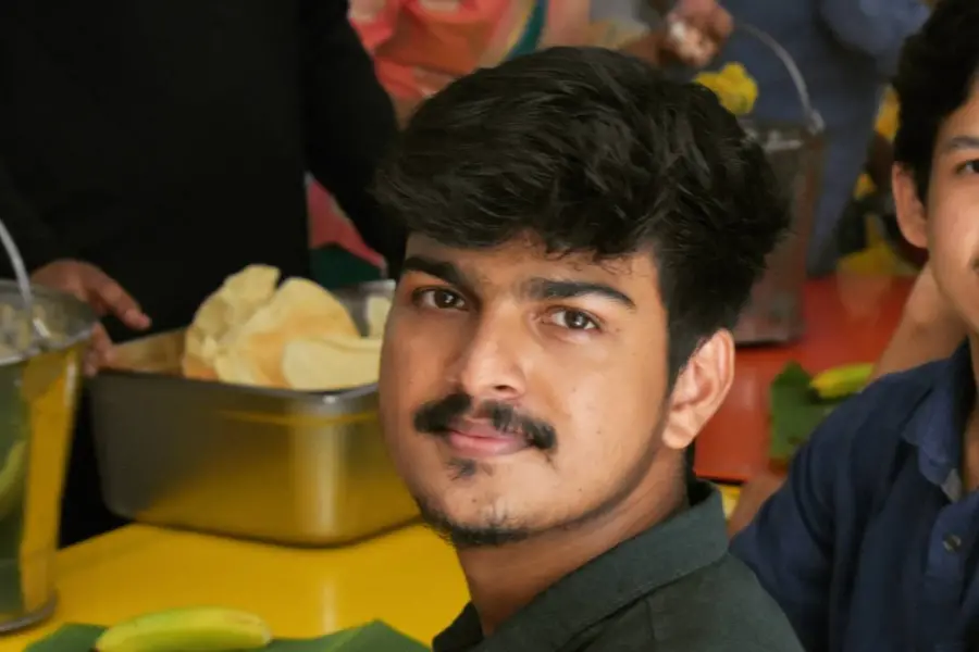 ജർമനിയിൽ ഗവേഷണം ചെയ്യാം; ഇരിട്ടി സ്വദേശി അജയ് ബെന്നിക്ക് 4.32 കോടിയുടെ സ്കോളർഷിപ്പ്