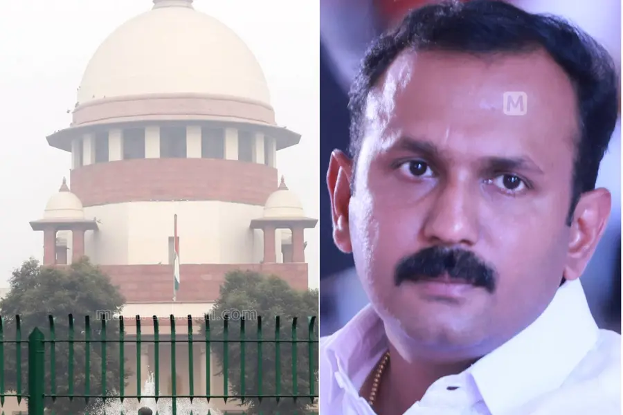 വഖഫ് ബോർഡ് കേസ്: സുപ്രീം കോടതിയിൽ തടസ ഹർജി ഫയൽ ചെയ്ത് ഷോൺ ജോർജും സ്റ്റാലിൻ ദേവനും