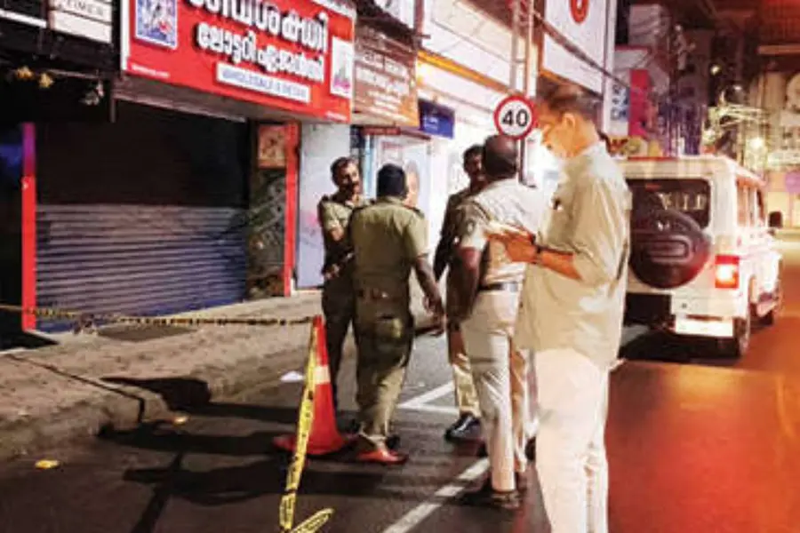 കോട്ടയം നഗരമധ്യത്തിൽ മദ്യപസംഘങ്ങൾ തമ്മിൽ സംഘർഷം; കത്തിക്കുത്തേറ്റ് യുവാവ് മരിച്ചു
