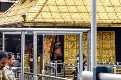 Kerala HC directs SIT to expedite final reports in Sabarimala gold pilferage cases