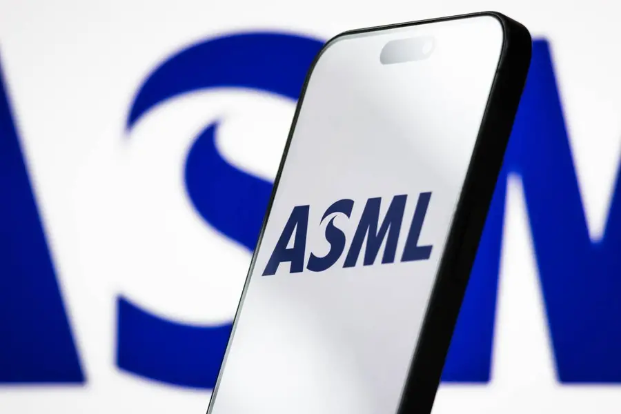 ASML Retention Bonus