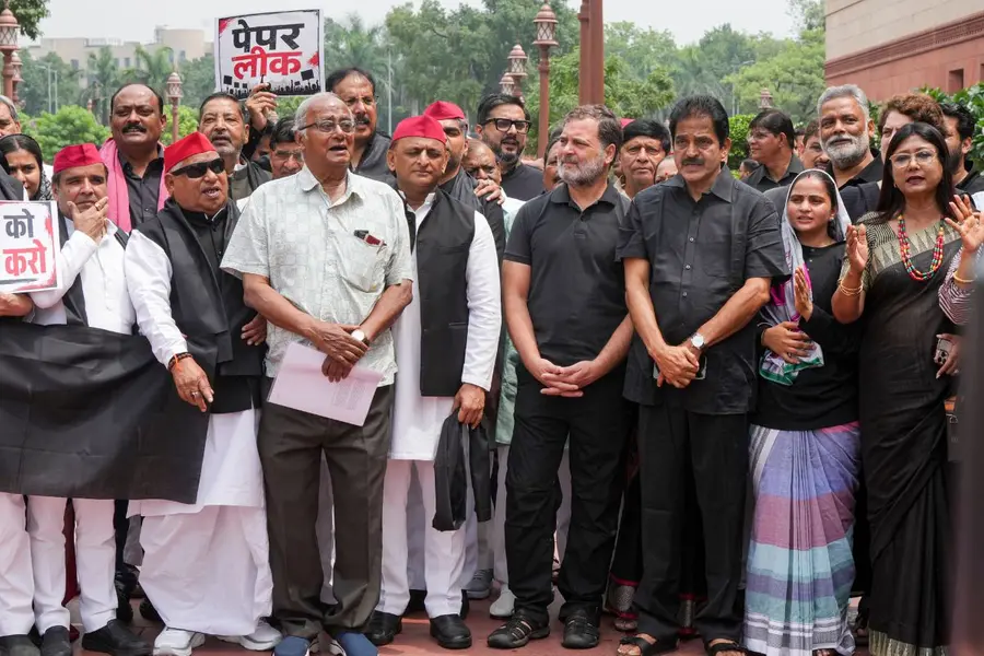 parliament-protest