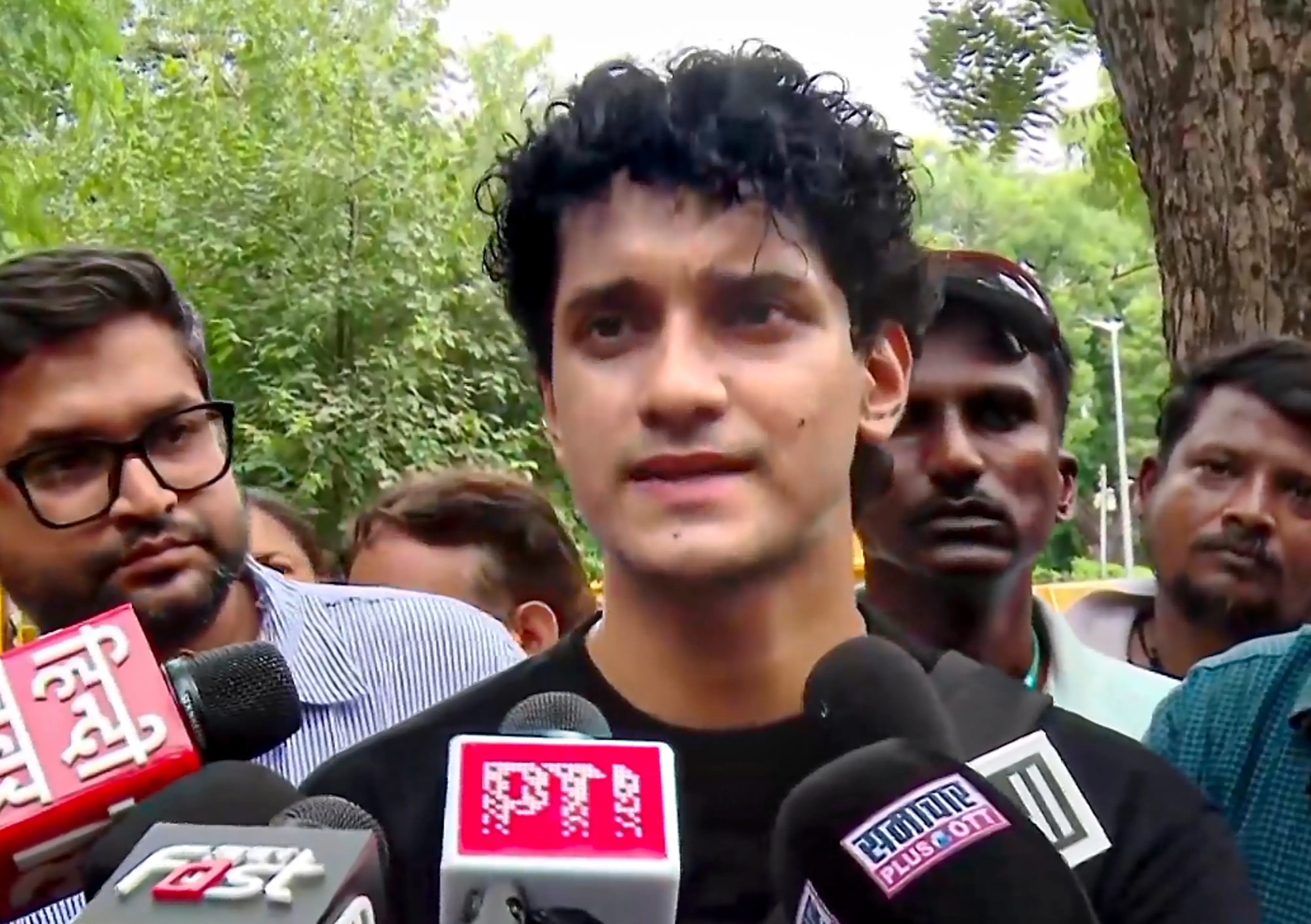 Cockroach Janta Party (CJP) chief spokesperson Saurav Das addresses the media over the ongoing student protests against the alleged NEET-UG paper leak and after a meeting with Union Health Minister JP Nadda, at Jantar Mantar, in New Delhi.| Photo: PTI