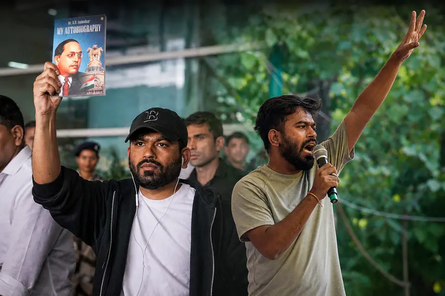 പുണെ മുതൽ ബോസ്റ്റൺ വരെ; തൊഴിൽരഹിതരായ യുവാക്കളുടെയും വിദ്യാർഥികളുടെയും ശബ്ദമായി മാറിയ അഭിജീത് ദിപ്കെ