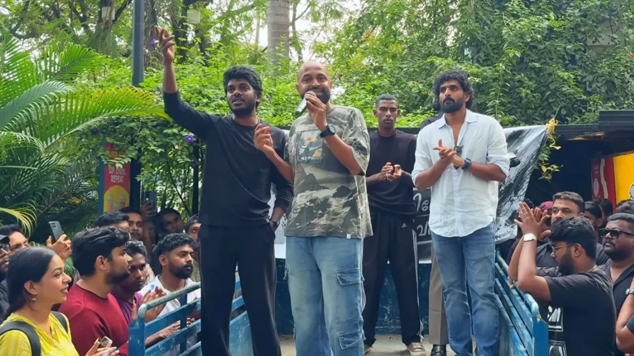കൊച്ചിയിൽ നടന്ന വേടന്റെ പരിപാടിയിൽ നിന്ന് | Image credit: @loginkerala YouTube Video