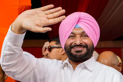 Bittu’s cabinet exit before Punjab polls: Political opportunity or strategic move?