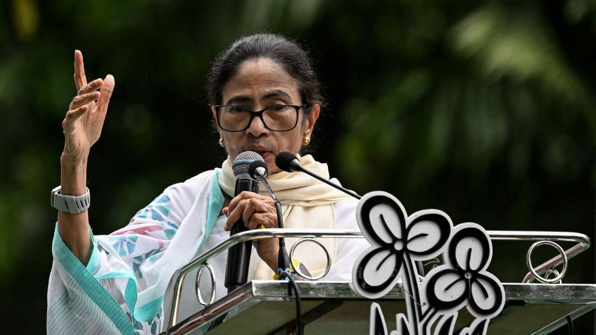 'If needed, I'll come to Delhi': Mamata Banerjee likely to join CJP's Jantar Mantar protest