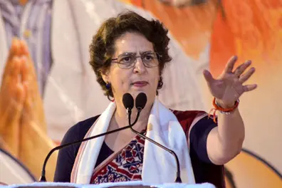 Priyanka Gandhi meets survivors of Meppadi landslide