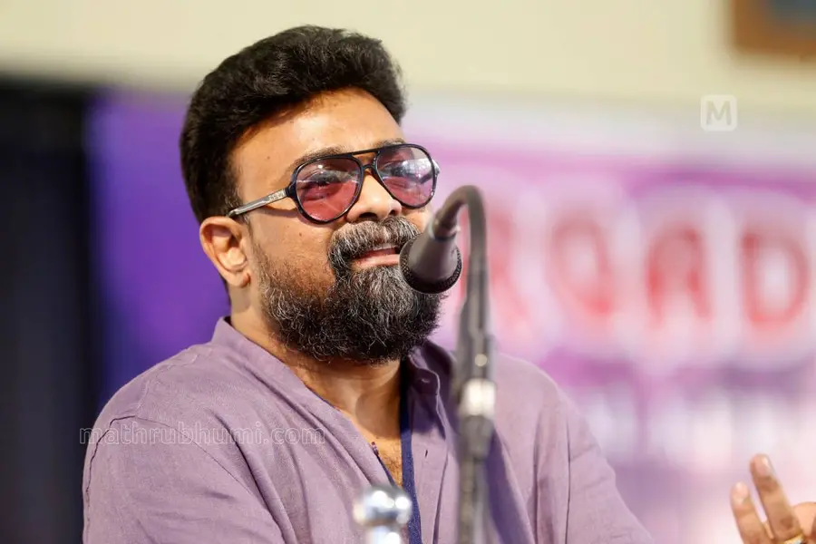 Kalabhavan Shajohn