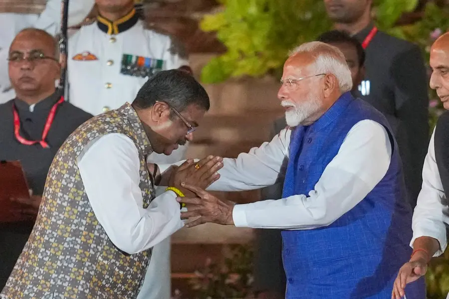 പ്രധാനമന്ത്രിക്കും ആഭ്യന്തരമന്ത്രിക്കും ഒരേപോലെ വിശ്വസ്തൻ; പുകയടങ്ങിയാൽ പ്രധാൻ തിരികെയെത്തിയേക്കും?