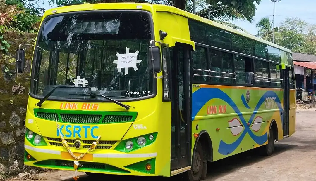 കെഎസ്ആര്‍ടിസി ഫാസ്റ്റ് പാസഞ്ചര്‍ ലിങ്ക് ബസ് | Photo: Anuraj VS/KSRTC Kerala State Road Transport Corporation