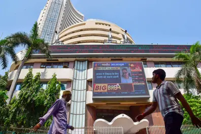Latest Fed rate pause: How it affects India's economy and investors