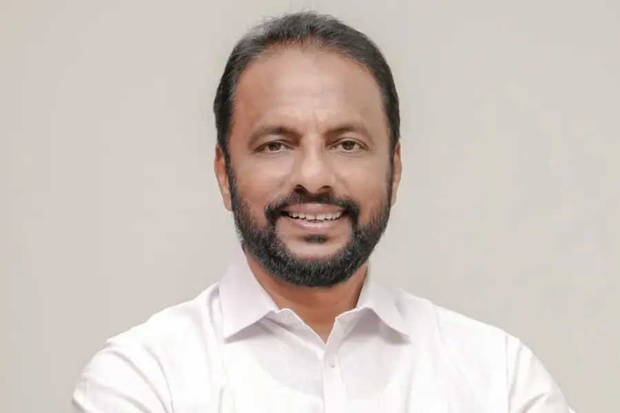 'ജനം വോട്ട് ചെയ്യുന്നത് കടമ നിറവേറ്റാനാണ് പേര് വെക്കാനല്ല' പൂഞ്ഞാർ എംഎൽഎ പറയുന്നു