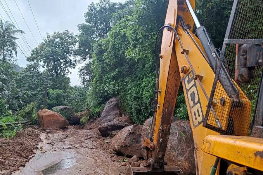 Four dead as landslides ravage Kottayam, Idukki and Pathanamthitta