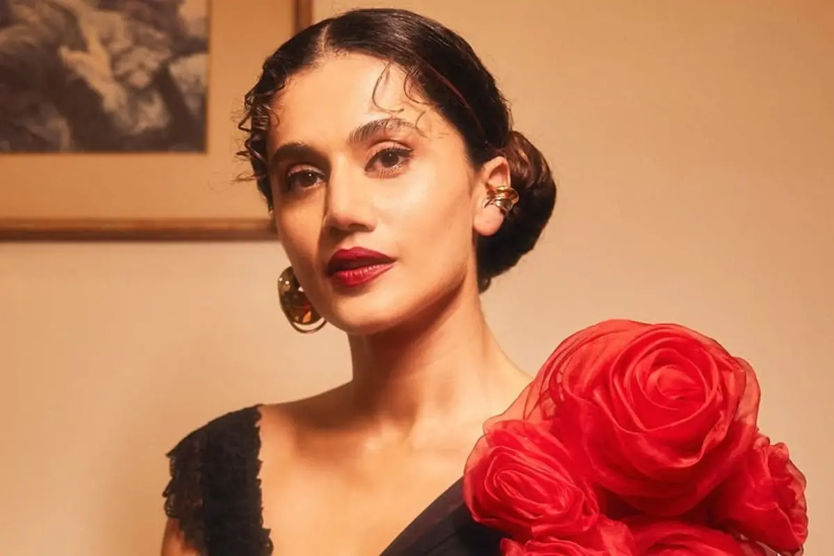 Photo: @taapsee / Instagram
