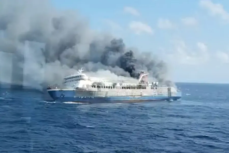 Indonesia passenger ferry fire