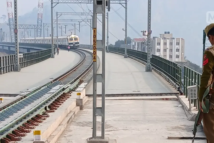 തന്ത്രപ്രധാന നീക്കം: അതിർത്തികളിലെ റെയിൽ വികസനത്തിന് 45,000 കോടിയുടെ പദ്ധതി